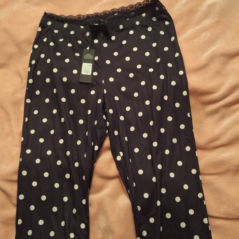 Polka Dot Capris Pants